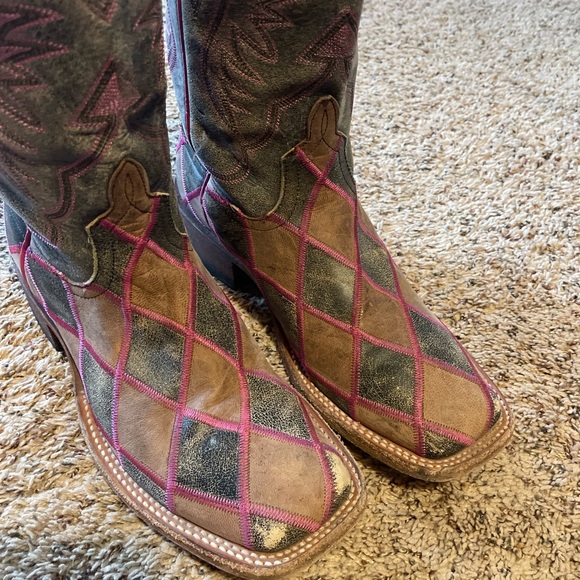 Macie Bean Black and Pink Checkered Cowboy Boots - Picture 3 of 4